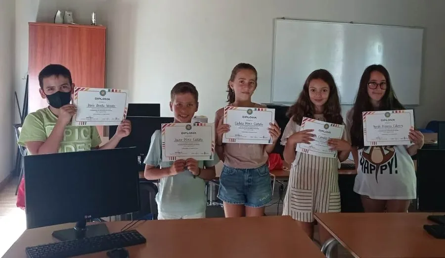 Foto 3 - La Fundaci&oacute;n clausura su &lsquo;Campamento de Inform&aacute;tica&rsquo;