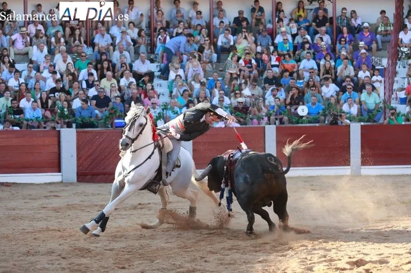 Imágenes de la actuación de Diego ventura 