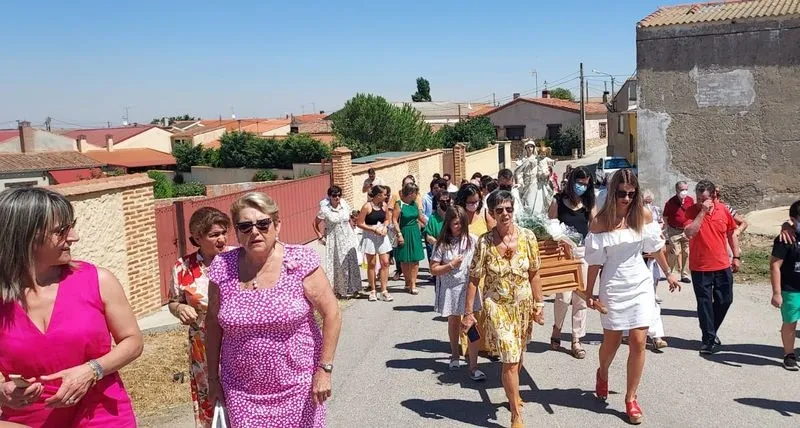 Amatos de Alba rezuma alegría y buen ambiente en las fiestas de Nuestra Señora de las Nieves | Imagen 1