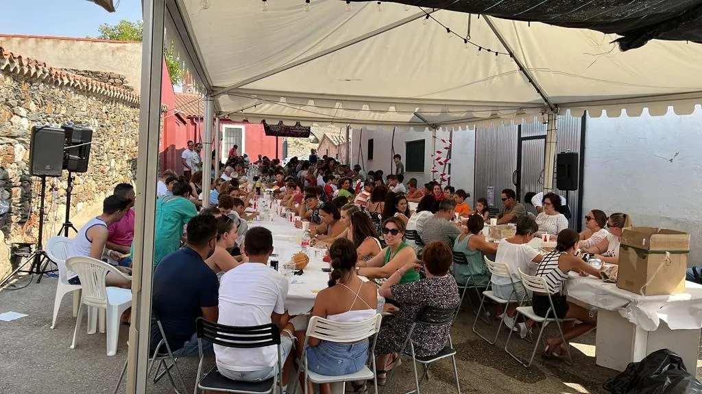 Foto 5 - Amatos de Alba rezuma alegr&iacute;a y buen ambiente en las fiestas de Nuestra Se&ntilde;ora de las Nieves