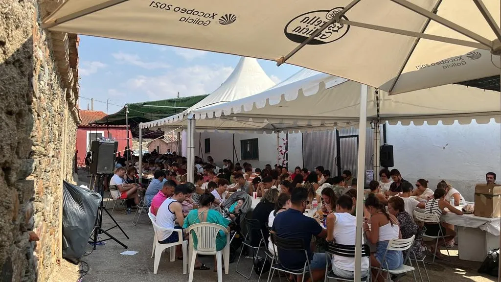 Foto 3 - Amatos de Alba rezuma alegr&iacute;a y buen ambiente en las fiestas de Nuestra Se&ntilde;ora de las Nieves