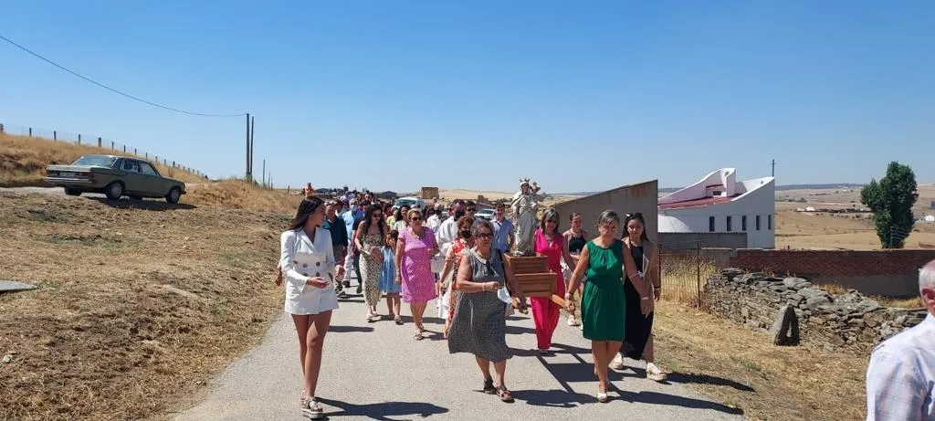 Foto 2 - Amatos de Alba rezuma alegr&iacute;a y buen ambiente en las fiestas de Nuestra Se&ntilde;ora de las Nieves