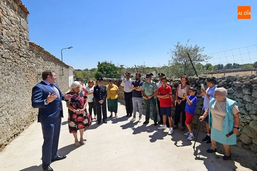Foto 4 - Fuentes de O&ntilde;oro dedica una calle a Juli&aacute;n Montero, ilustre hijo del pueblo