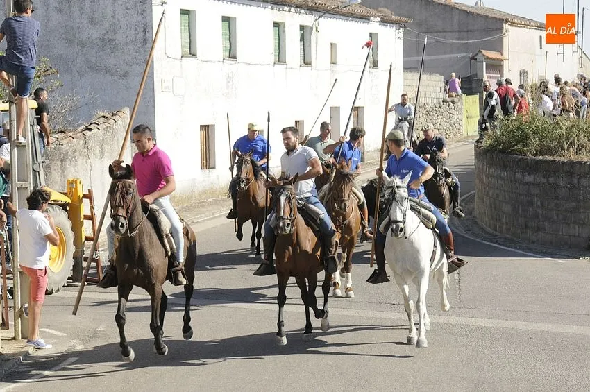 Foto 6 - Variada tarde taurina en Fuentes de O&ntilde;oro con citas de todo tipo