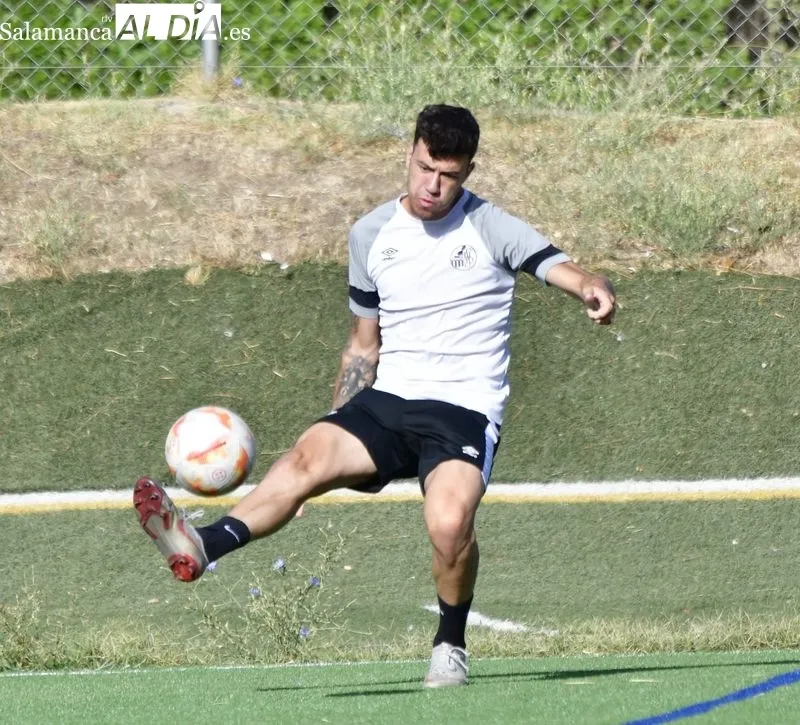 Entrenamiento matinal del Salamanca UDS, que sigue con intensidad su pretemporada