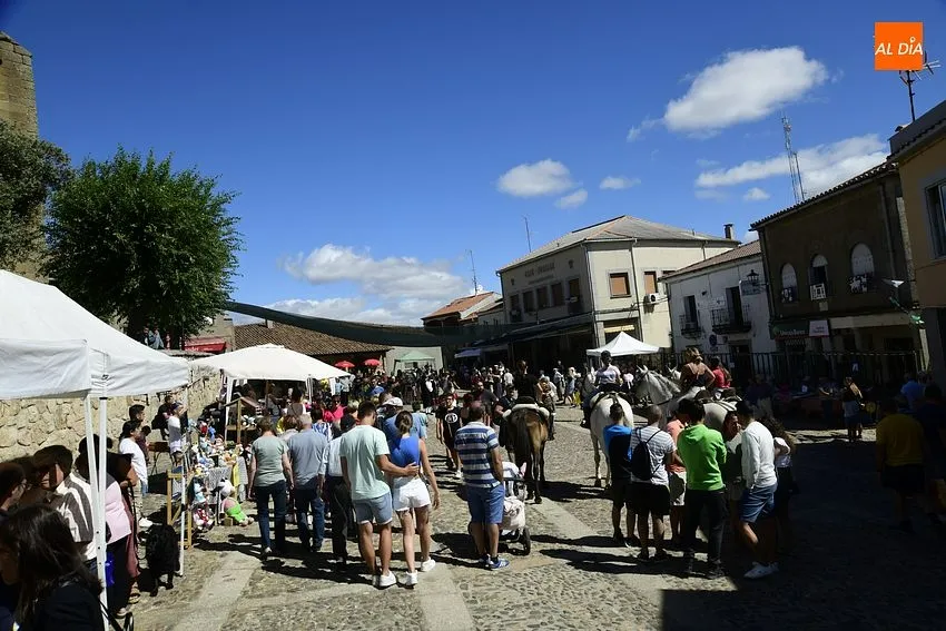 Foto 4 - Fuenteguinaldo calienta motores para sus fiestas con la cl&aacute;sica Feria de San Bartolom&eacute;