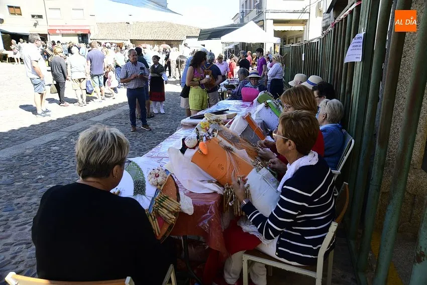 Foto 5 - Fuenteguinaldo calienta motores para sus fiestas con la cl&aacute;sica Feria de San Bartolom&eacute;