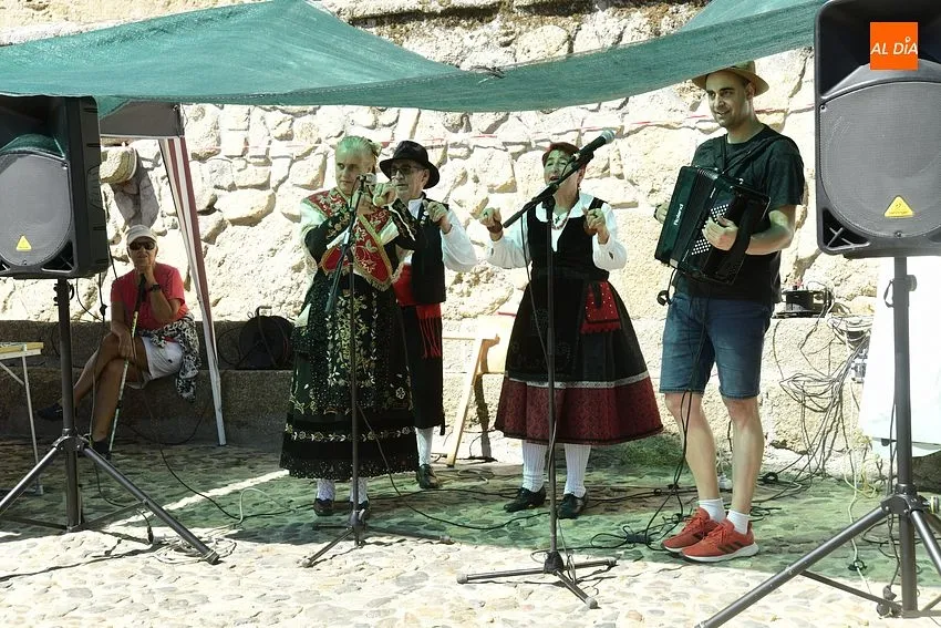 Foto 6 - Fuenteguinaldo calienta motores para sus fiestas con la cl&aacute;sica Feria de San Bartolom&eacute;