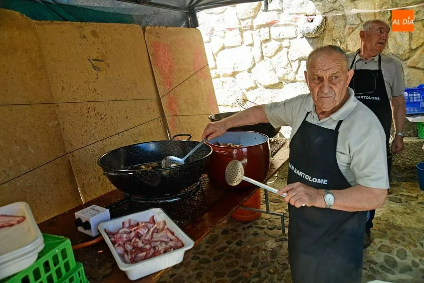 Foto 7 - Fuenteguinaldo calienta motores para sus fiestas con la cl&aacute;sica Feria de San Bartolom&eacute;