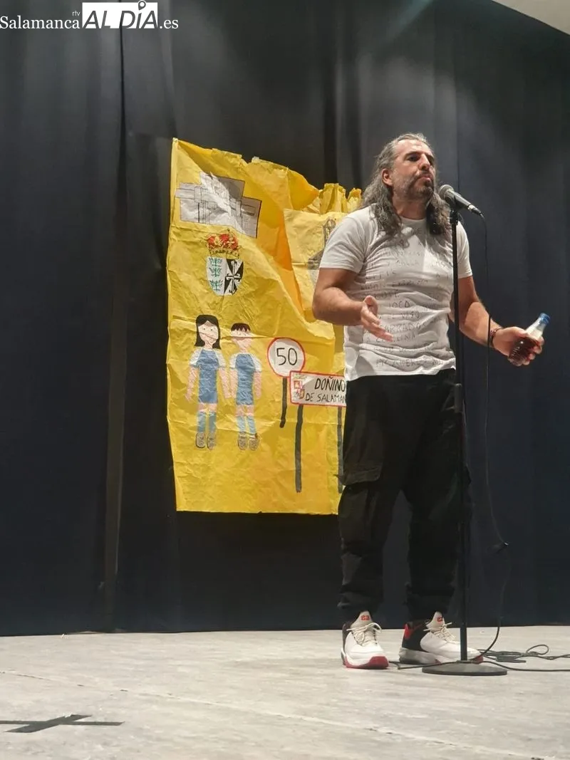 Actos festivos de la jornada dominical en Doñinos de Salamanca