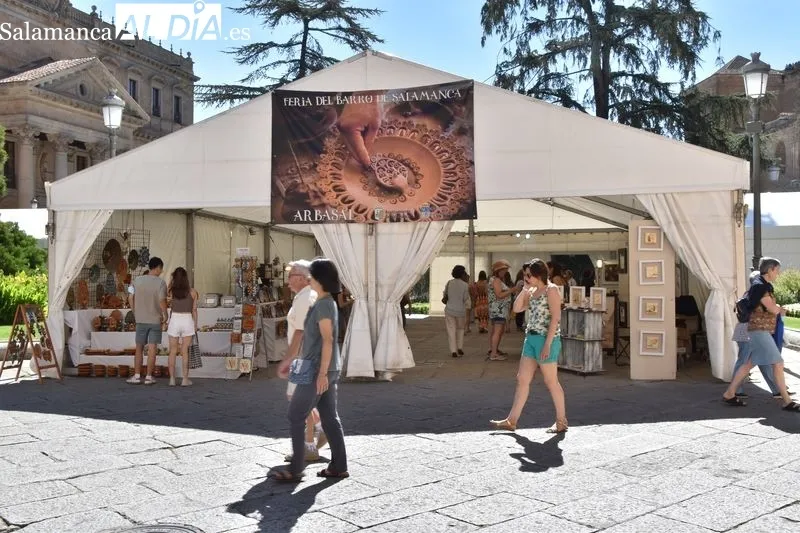 La Feria del Barro de Salamanca en la mañana de este sábado