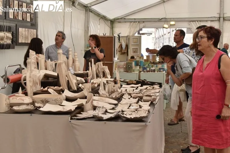 La Feria del Barro de Salamanca en la mañana de este sábado