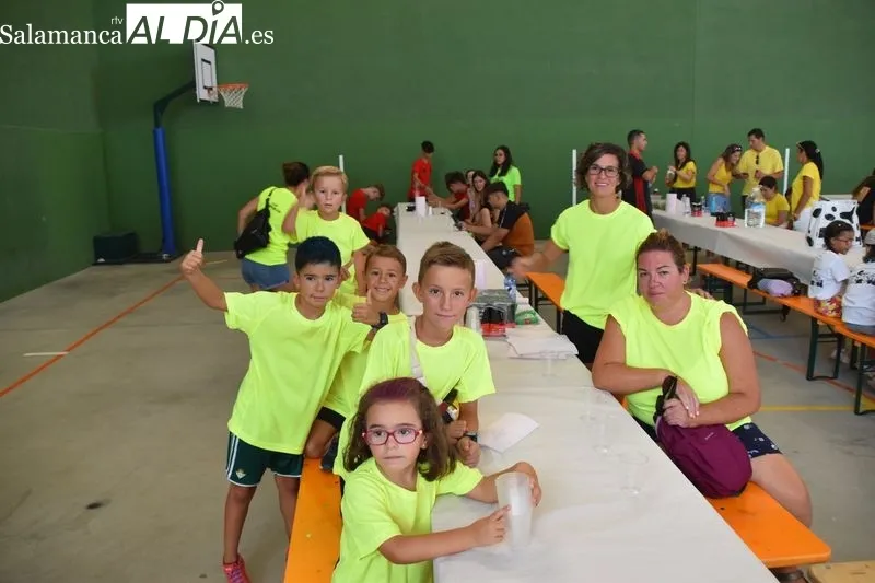 Comida de peñas en Doñinos