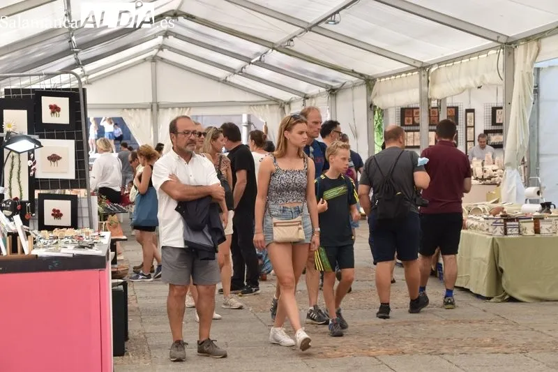 La Feria del Barro de Salamanca en la mañana de este sábado