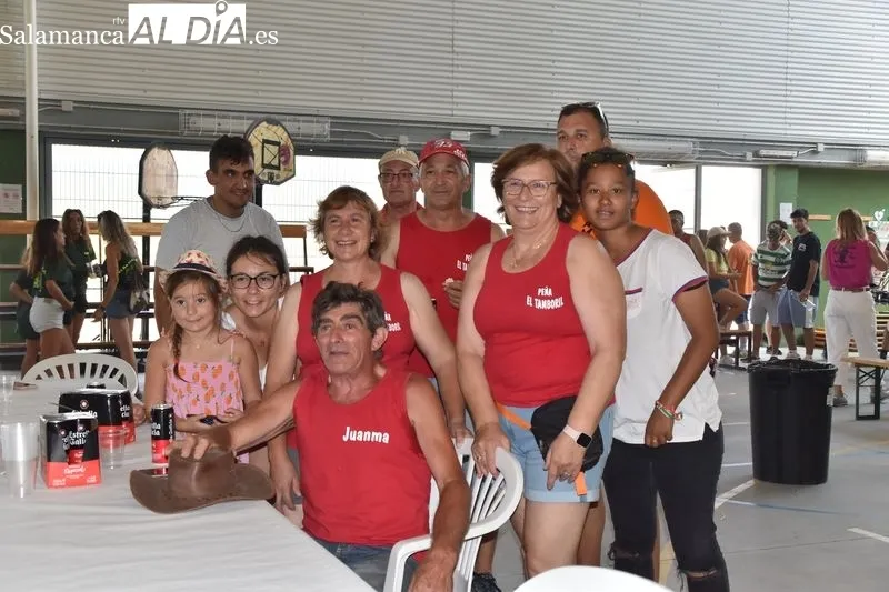 Comida de peñas en Doñinos