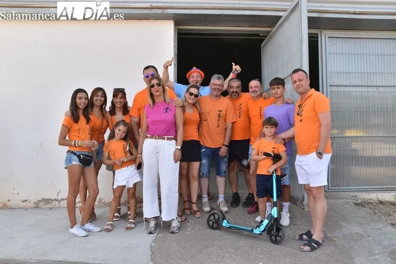 Comida de peñas en Doñinos