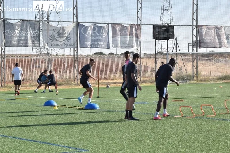 Entrenamiento esta mañana del Salamanca UDS con la última incorporación, Fabio Fonseca