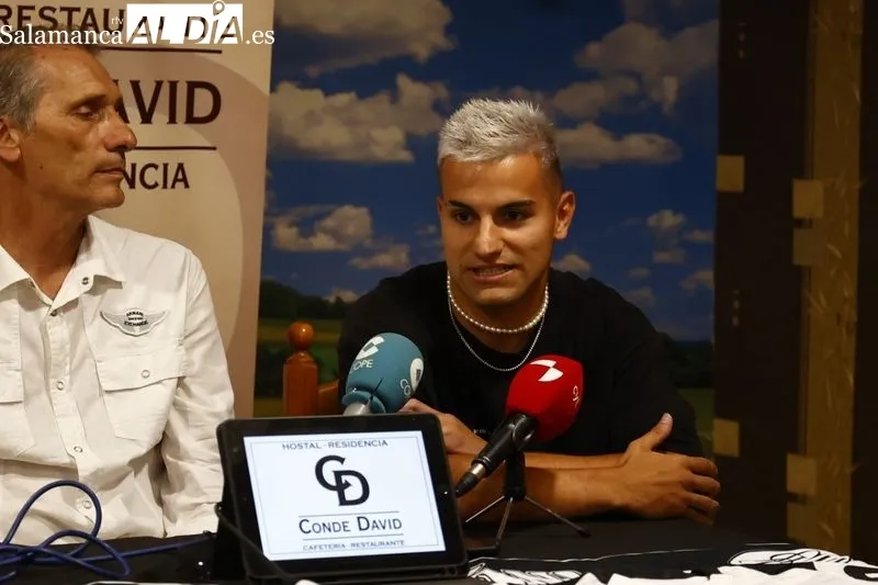 Presentación de los fichajes del Salamanca UDS. Foto David Sañudo