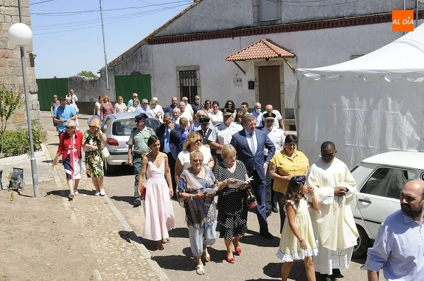 Foto 4 - Nuestra Se&ntilde;ora de la Asunci&oacute;n recorre las calles o&ntilde;orenses