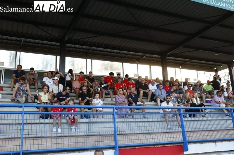 Fotos de los aficionados en el San Casto