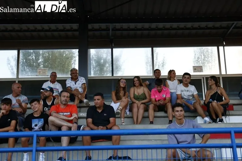 Fotos de los aficionados en el San Casto
