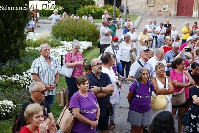 Concentración de la HOAC en la Plaza de Anaya | Fotos: David Sañudo