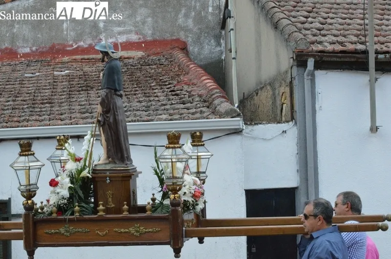 Procesión de San Roque en Valdelosa. Foto: Elena Esteban