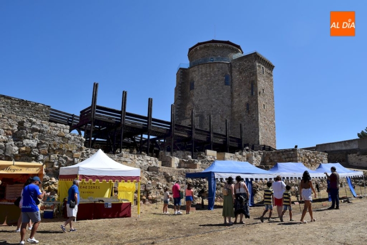 Mercado Medieval y Feria Alimentaria ‘Alva’ junto al Castillo de los Duques de Alba