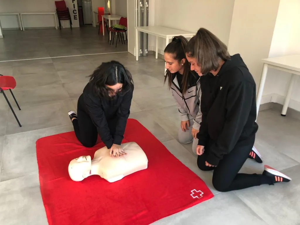 Cruz Roja en Peñaranda ofrecía un curso de primeros auxilios en sus nuevas instalaciones