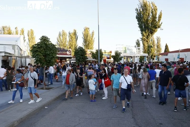 Numerosas personas han visitado este sábado Salamaq