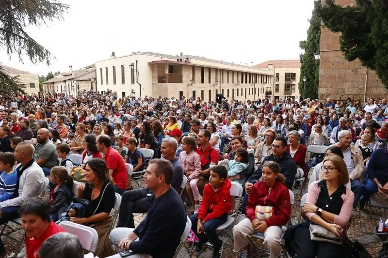 'El circo de los valientes' en el Patio Chico de Salamanca