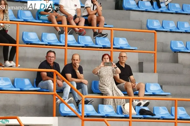 Foto 7 - Unionistas FS vence al filial del Inter Movistar y coge fuerzas para lo que viene (6-5)