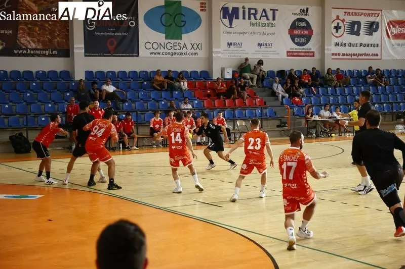 Foto 3 - El BM Salamanca disfruta con el Torneo de Ferias 2022