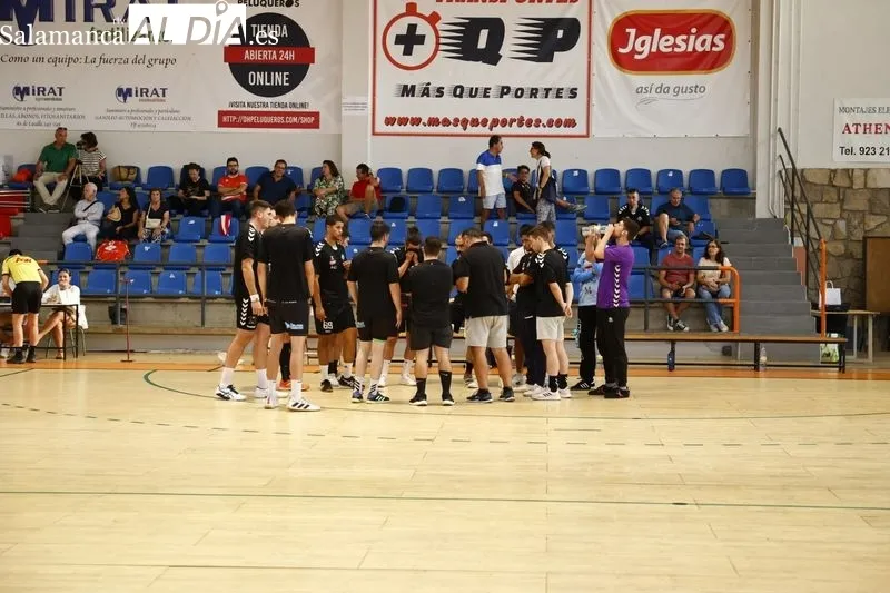 Foto 2 - El BM Salamanca disfruta con el Torneo de Ferias 2022