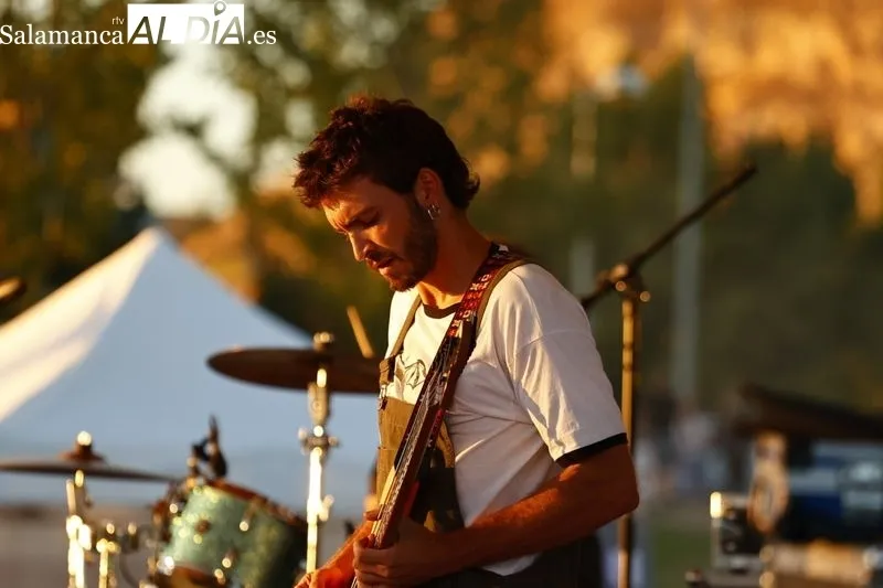 Concierto de Yawners en el parque de Nebrija de Salamanca