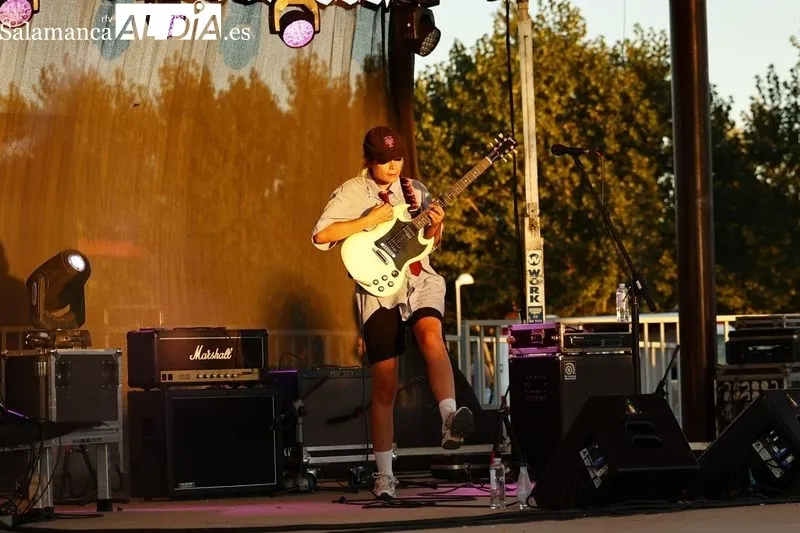 Concierto de Yawners en el parque de Nebrija de Salamanca
