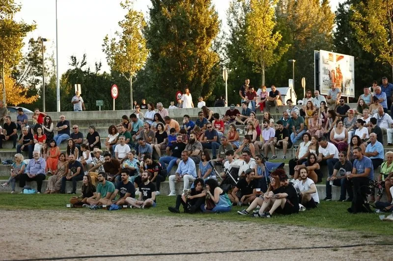 Concierto de Yawners en el parque de Nebrija de Salamanca