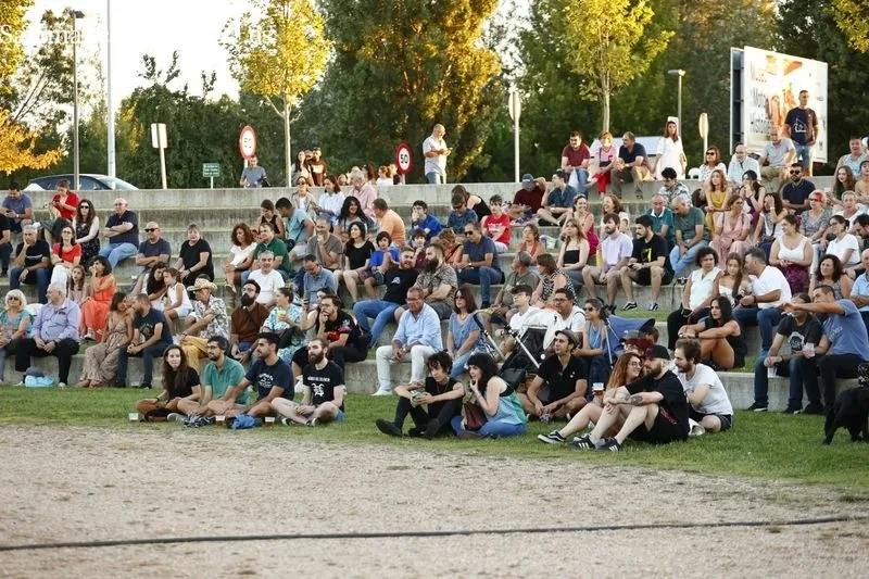 Concierto de Yawners en el parque de Nebrija de Salamanca
