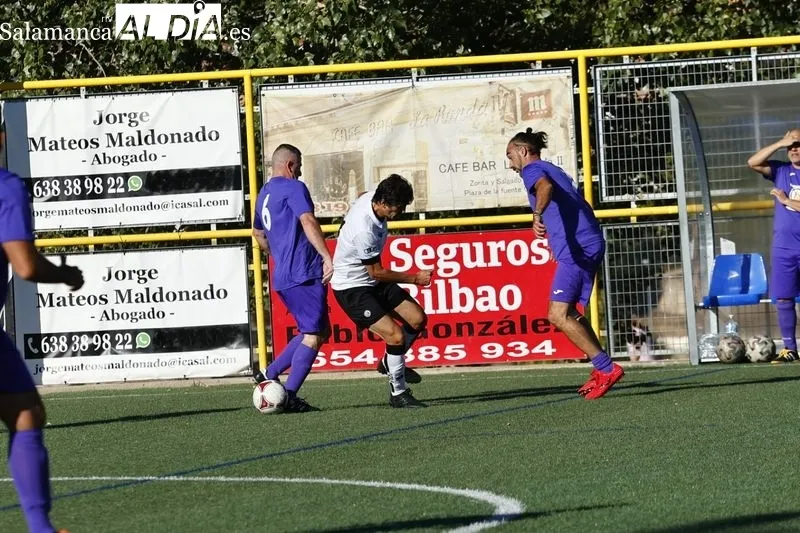 Foto 5 - Los veteranos recuerdan a 'Tabu' con el I Torneo Roberto S&aacute;nchez en su memoria