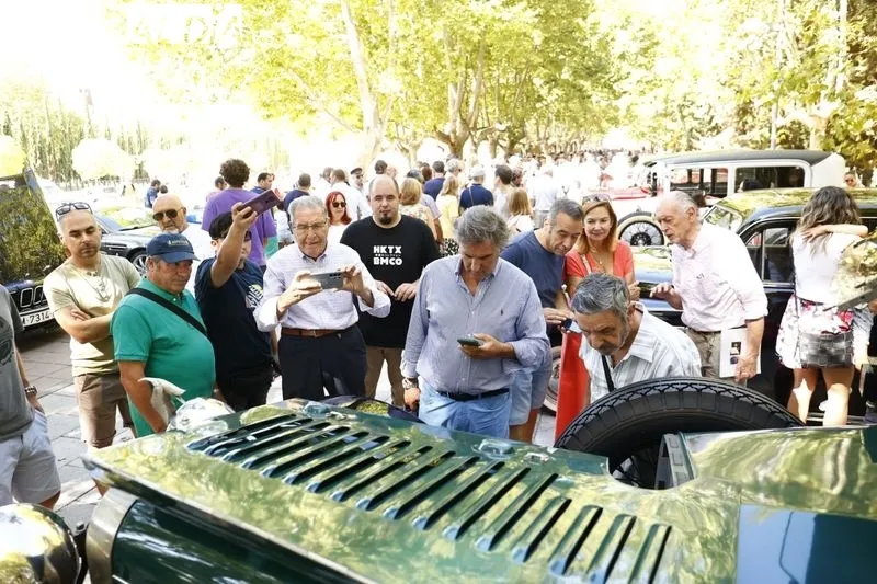 Imágenes del Concurso de Elegancia de Vehículos Clásicos Ciudad de Salamanca. Fotos: David Sañudo