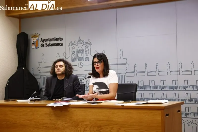 Foto 2 - Virginia Carrera y Alberto Santamar&iacute;a reclaman transparencia: "Nos enteramos seis meses despu&eacute;s de lo que han costado las Fiestas"