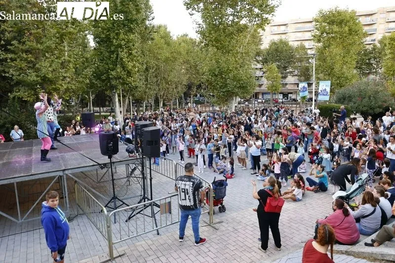 Foto 4 - 'Funky Super Disco' conquista La Alamedilla 