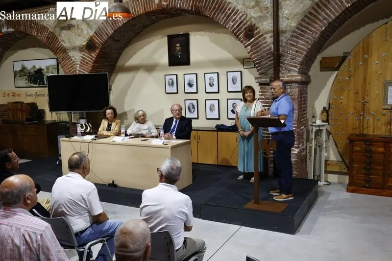 Charla debate en la Semana Cultural de la Asociación de Jubilados de Mirat