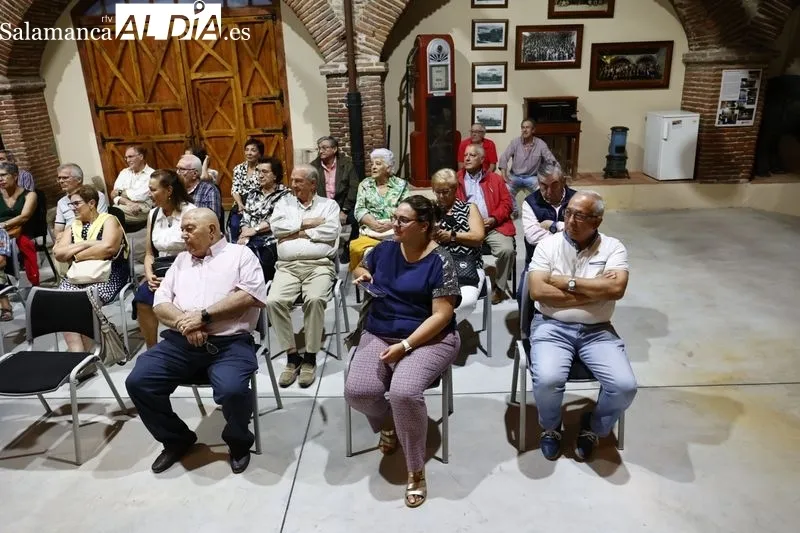 Charla debate en la Semana Cultural de la Asociación de Jubilados de Mirat