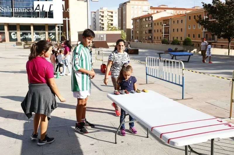 Juegos infantiles en la Plaza de la Concordia. Fotos: David Sañudo