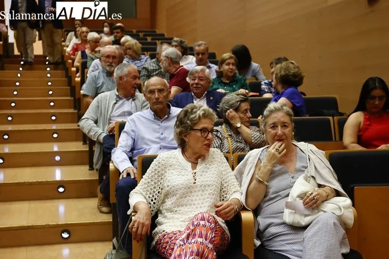 Representación teatral a favor del Banco de Alimentos de Salamanca