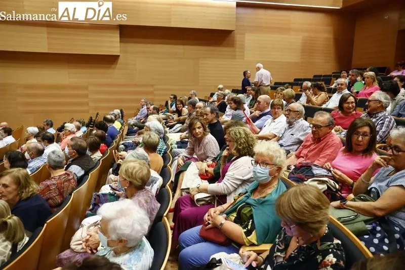 Representación teatral a favor del Banco de Alimentos de Salamanca