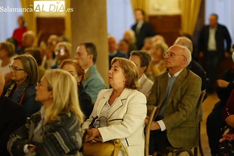 Presentación del libro de Jesús Málaga en El Casino