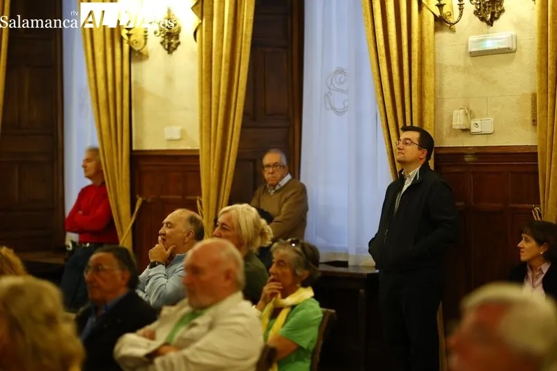 Presentación del libro de Jesús Málaga en El Casino