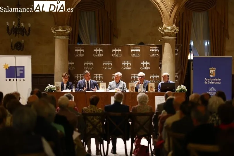 Presentación del libro de Jesús Málaga en El Casino